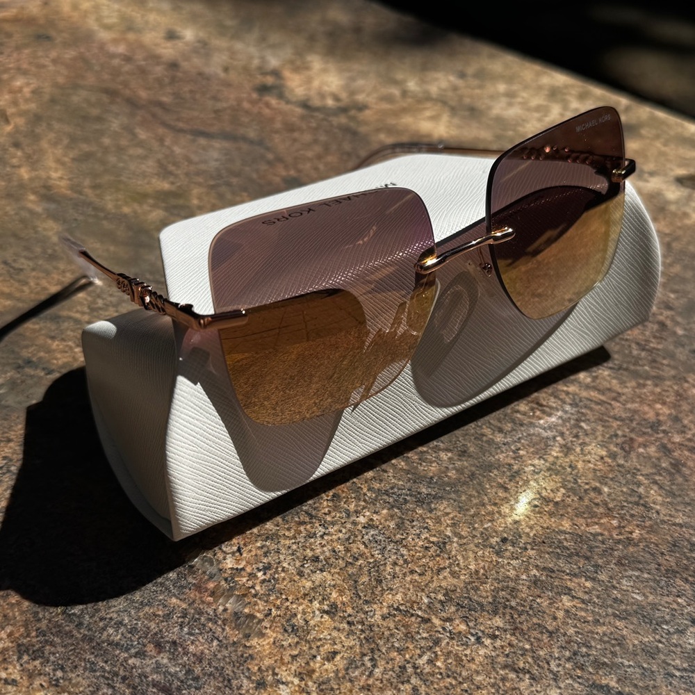 MICHAEL KORS Women's Mirror Square Sunglasses With Case Rose Gold